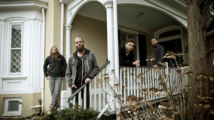 Premiere: Baroness, 'Take My Bones Away'