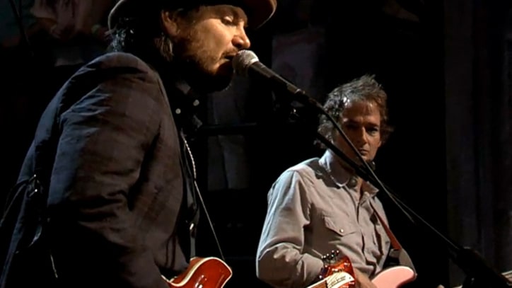 Wilco Bring 'Laminated Cat' to 'Fallon'