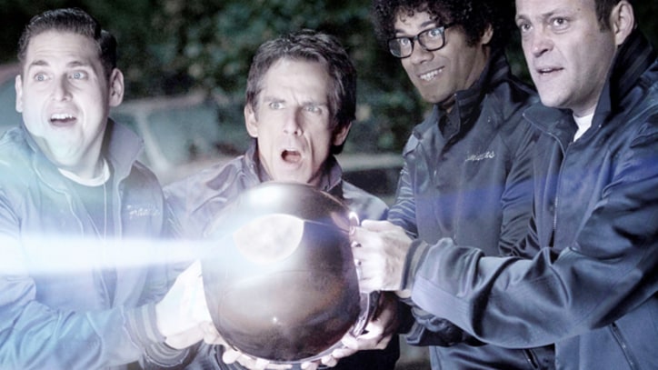 Peter Travers Tosses 'The Watch,' 'Savages' Into Scum Bucket
