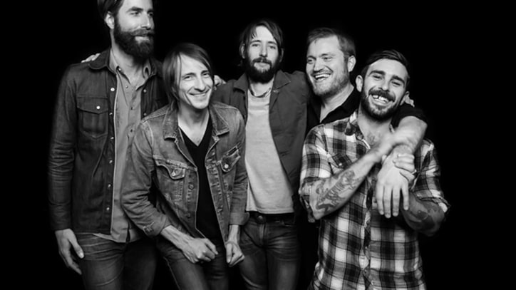 Band of Horses' 'Head in a Spin' Working With Producer Glyn Johns