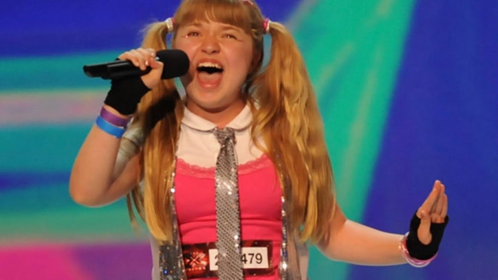 Simon Cowell Speechless Over 'X Factor' 'Annie' Wannabe