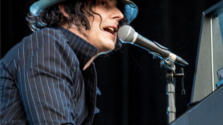 Jack White Confronts Himself in 'I'm Shakin''