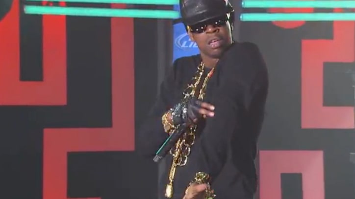 2 Chainz Rolls Into 'Kimmel' With 'I'm Different'