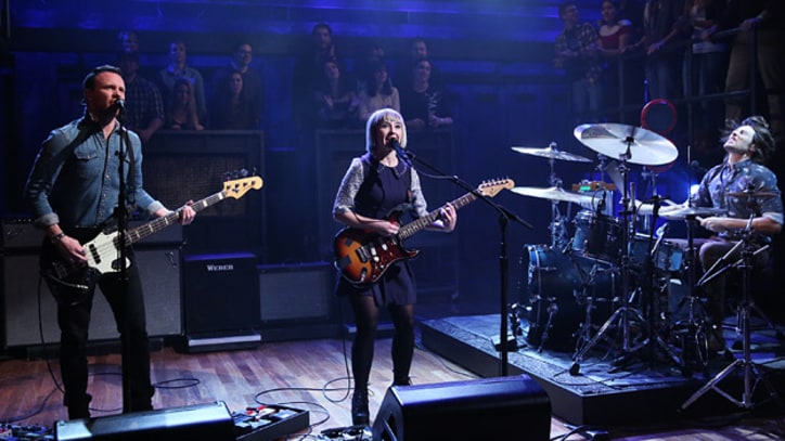 Joy Formidable Rock 'This Ladder Is Ours' on 'Fallon'