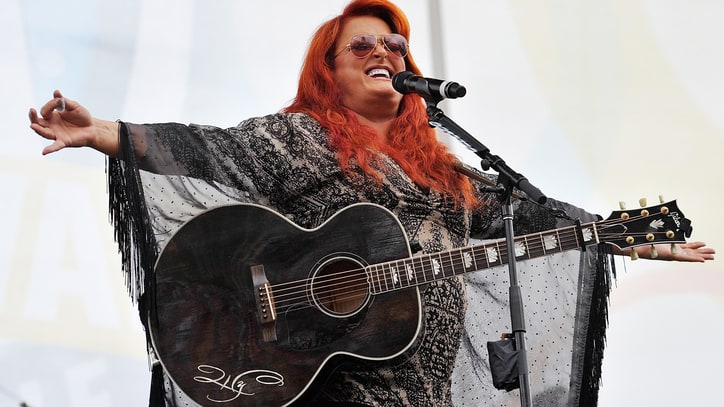 Wynonna Meets Her Heroes (and 'Sheroes')