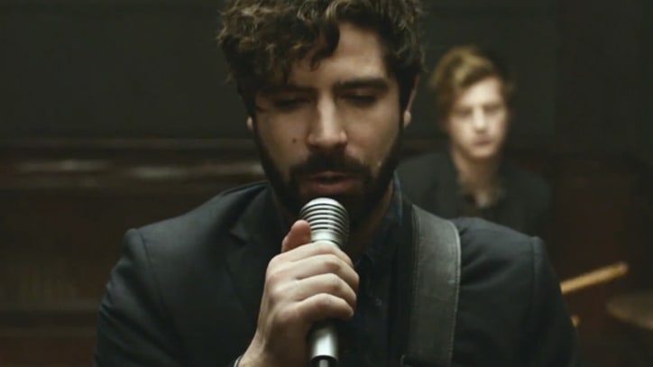 Foals Capture a Sinister Life Cycle in 'Late Night' - Premiere