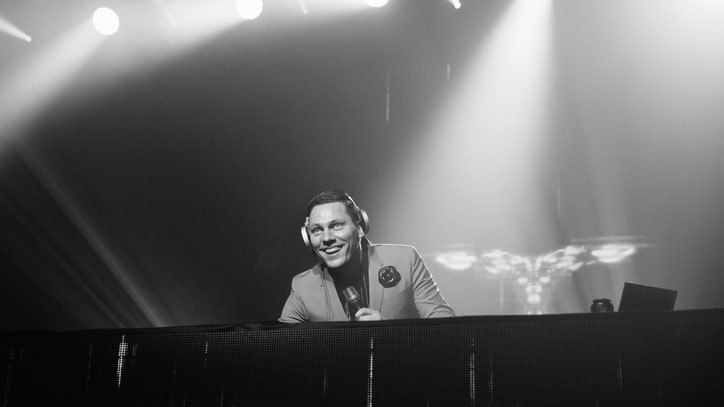 Tiësto Celebrates 'Paradise' LP With Icona Pop, Hardwell at NYC Bash