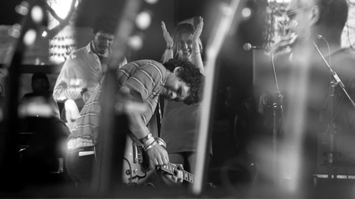 SXSW 2013: Gus + Scout Perform 'Gone, Gone, Gone'