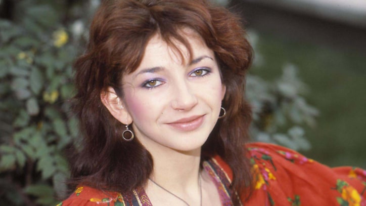 Flashback: David Gilmour and Kate Bush Sing 'Comfortably Numb'