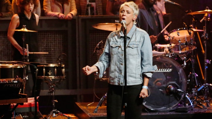 Cat Power Takes 'Manhattan' to 'Fallon'