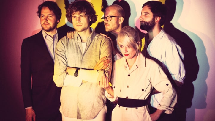 Shout Out Louds Go Speed Dating in 'Illusions' – Premiere