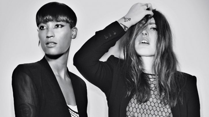 Icona Pop, Charli XCX Party Through 'I Love It' at SXSW
