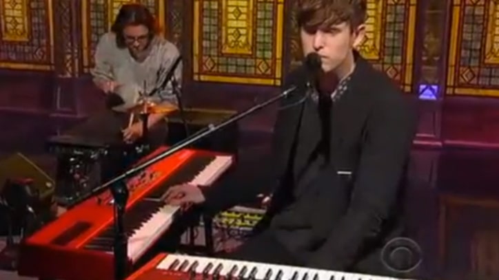 James Blake Slips Into 'Retrograde' on 'Letterman'