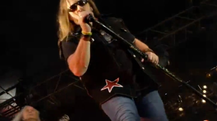 Lynyrd Skynyrd Play New TV Theme 'Winning Isn't Everything' Live