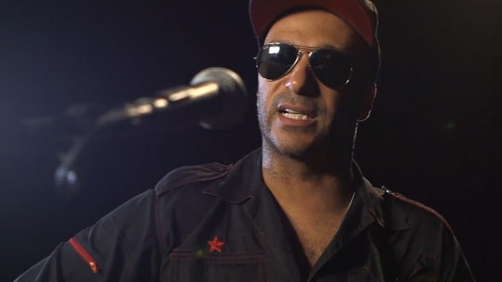 Tom Morello Joins Agit8 With 'Flesh Shapes the Day' Live