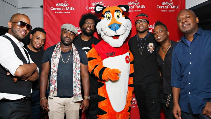 The Roots Perform Cereal-Themed Set, Tell Weird Bill Murray Story