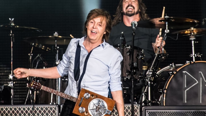 Surviving Members of Nirvana Join Paul McCartney Onstage in Seattle