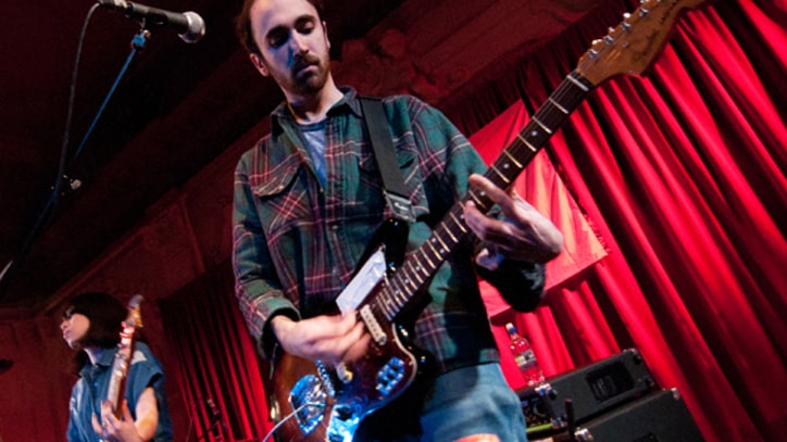 Yuck Explore New Territory on 'Middle Sea'