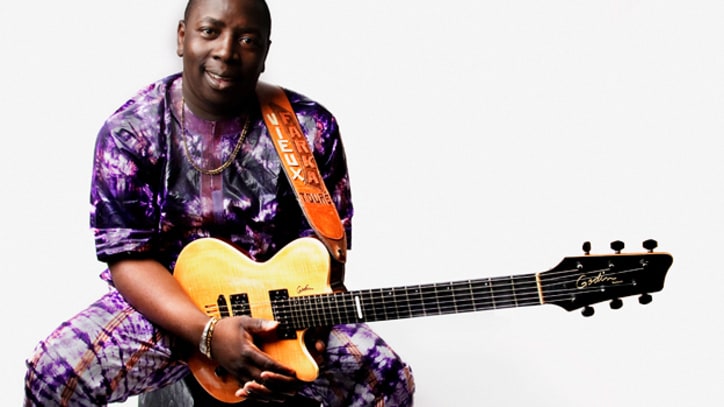 Vieux Farka Toure Celebrates Mali in 'Peace' - Premiere