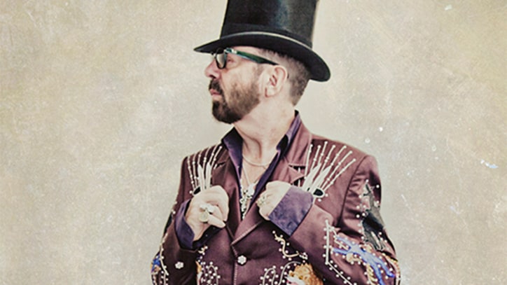 Dave Stewart Reads the Signs in 'Every Single Night' – Premiere