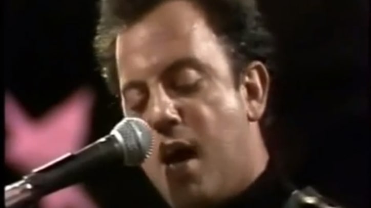 Flashback: Billy Joel Covers Bob Dylan in the Soviet Union
