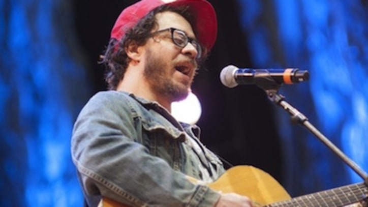 Amos Lee: Philly Native Takes the Road to Nashville for Latest Album