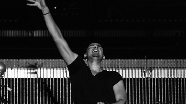 'March of the Afrojack' Heads to the Pool – Premiere