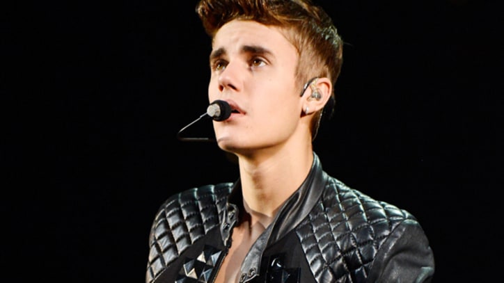 Justin Bieber, R. Kelly Make Racy Promises on 'PYD'