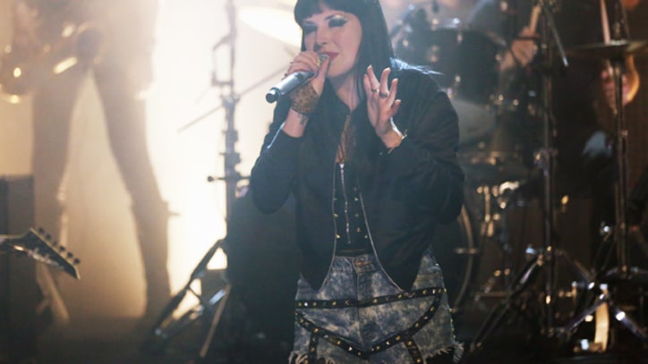 Sleigh Bells Shred 'Minnie' on 'Fallon'