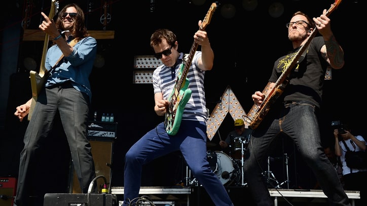 Weezer Share Album Release Date, New Teaser Video