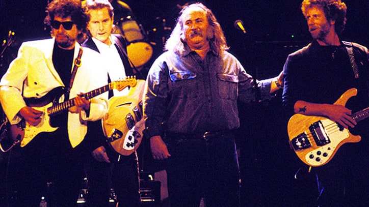 The Byrds Reunite to Play With Bob Dylan in 1990