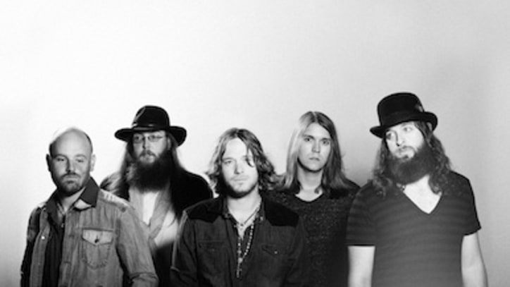 Texas Country-Rockers Whiskey Myers Offer Up 'Shelter From The Rain'