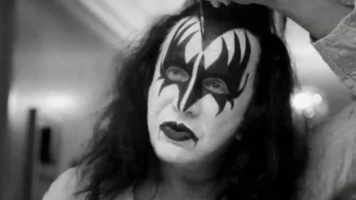 Kiss Surprise Fans at Former CBGB