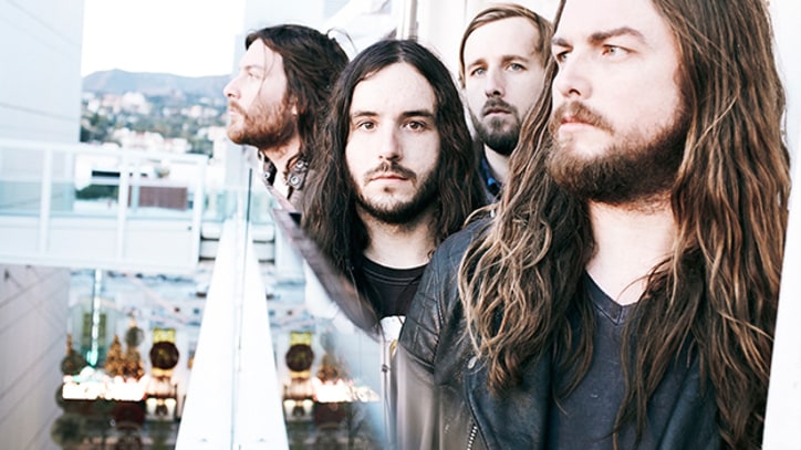 J. Roddy Walston Gets Help From Shovels and Rope - Premiere
