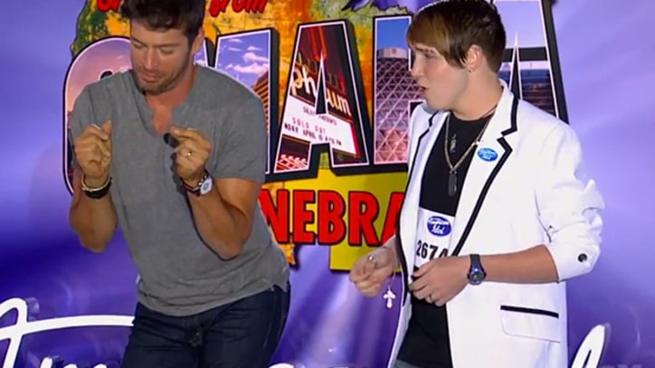 Watch Harry Connick, Jr. Spaz Through the Robot on 'American Idol'