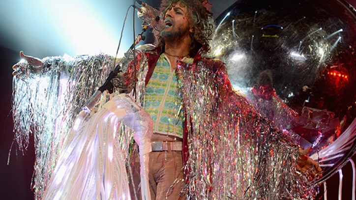 Flaming Lips and Sean Lennon Visit 'Lucy in the Sky With Diamonds'