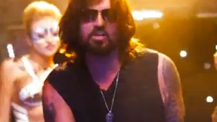 Billy Ray Cyrus Releases Hip-Hop Sequel to 'Achy Breaky Heart'