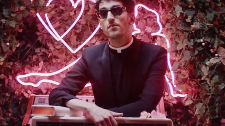 Chromeo Run Vegas-Style Wedding Chapel, Urinate in Public in New Video