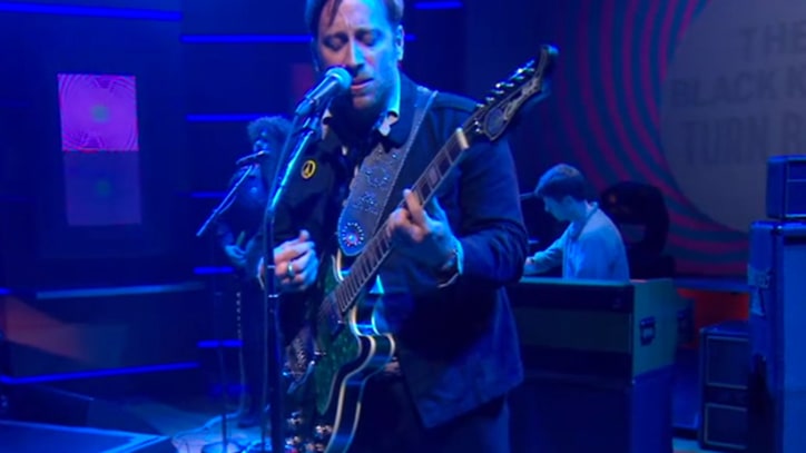 The Black Keys Kick Out Psychedelic Jams on 'The Colbert Report'