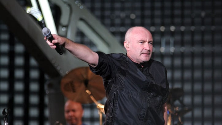 Flashback: Genesis Reunite With Phil Collins in 2007