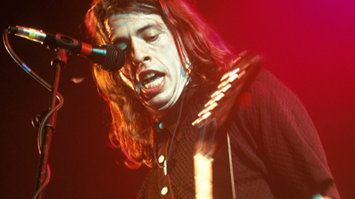 Flashback: Foo Fighters Make Their National TV Debut