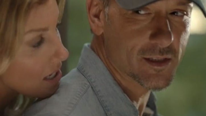 Tim McGraw, Faith Hill Go Home to 'Mama's' in New Video