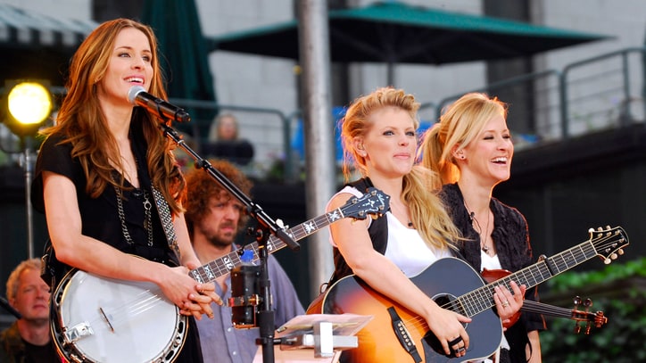 Flashback: The Dixie Chicks Are Ashamed of the President… Again