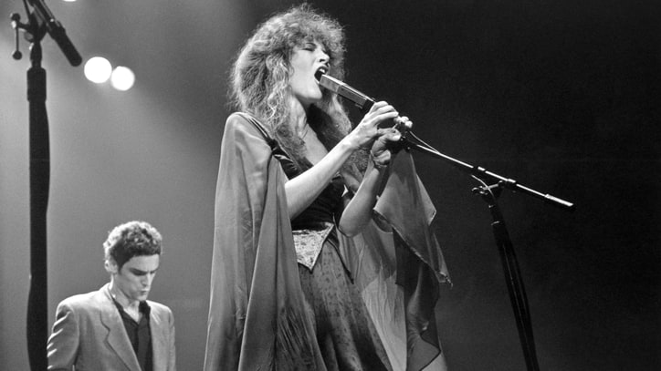 Stevie Nicks Asks Fans To Design New Shawl