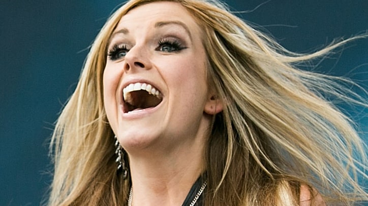 Watch Lindsay Ell Venture to the Dark Side in 'Shut Me Up' Lyric Video