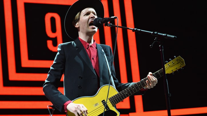 Midnite Vultures: Beck and Jenny Lewis Cover 'Da Ya Think I'm Sexy'