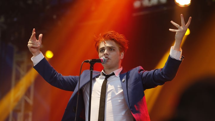 Gerard Way Makes Britpop Solo Debut at U.K.'s Reading Festival