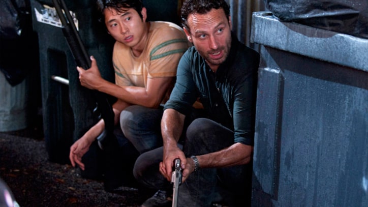 'Walking Dead' Recap: Shootout at Ye Olde Towne Bar