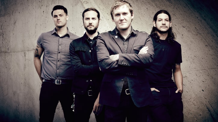 Rutgers Football Gives the Gaslight Anthem Scarlet Fever