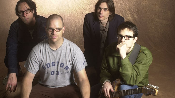 11 Things You Learn Hanging Out With Weezer